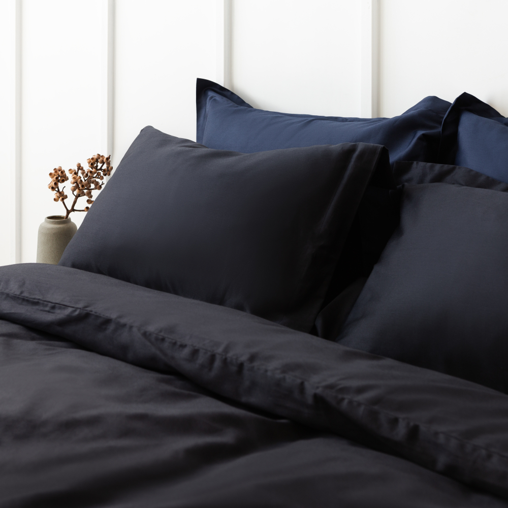 Premium satin bettwäsche set "Midnight". Bettwäsche aus Satin, 140x200 cm, 200x200 cm, 200x220 cm